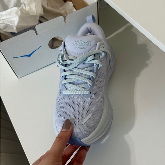HOKA Bondi 8 – Ether (Women’s 6) - Picture 2 of 4